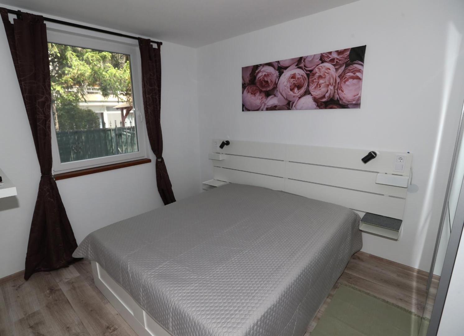 Four Flowers Apartman Siofok Exterior photo