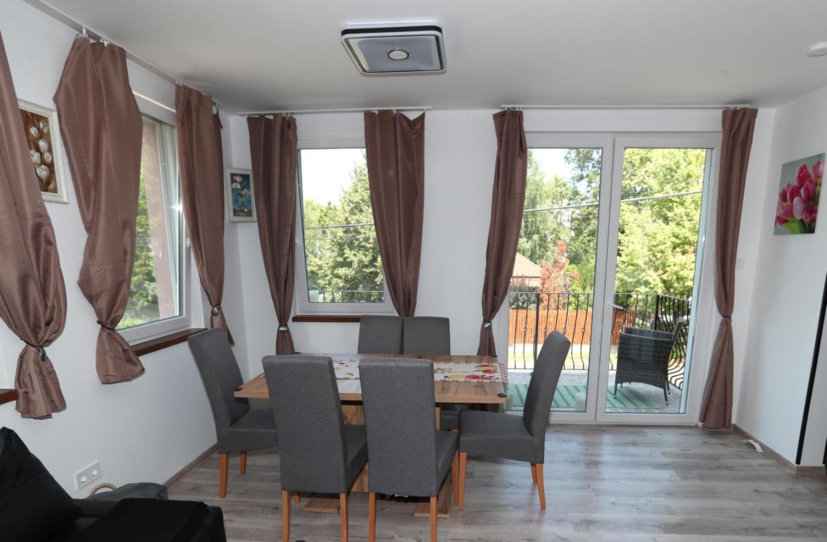 Four Flowers Apartman Siofok Exterior photo